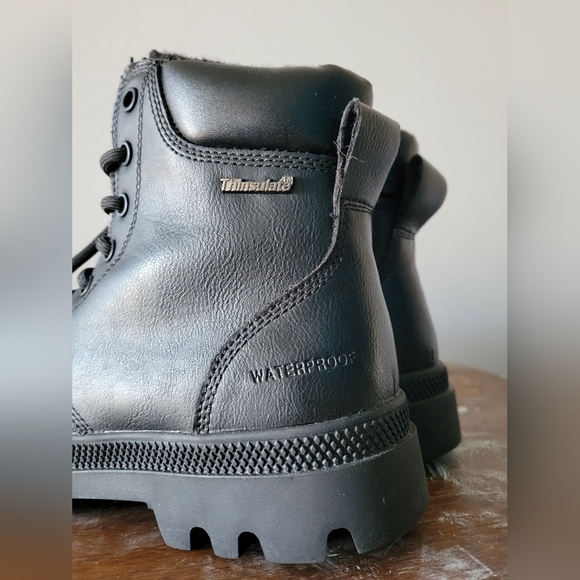 BRAND NEW ELEMENTS waterproof boots made with leather and thinsulate - Picture 8 of 8